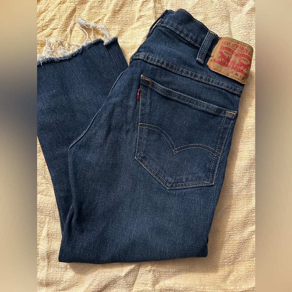 Levi jeans